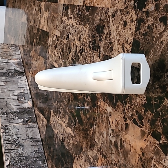 Wii Zapper Gun Compatible with Nintendo Wii Remote Controller - Picture 8 of 9